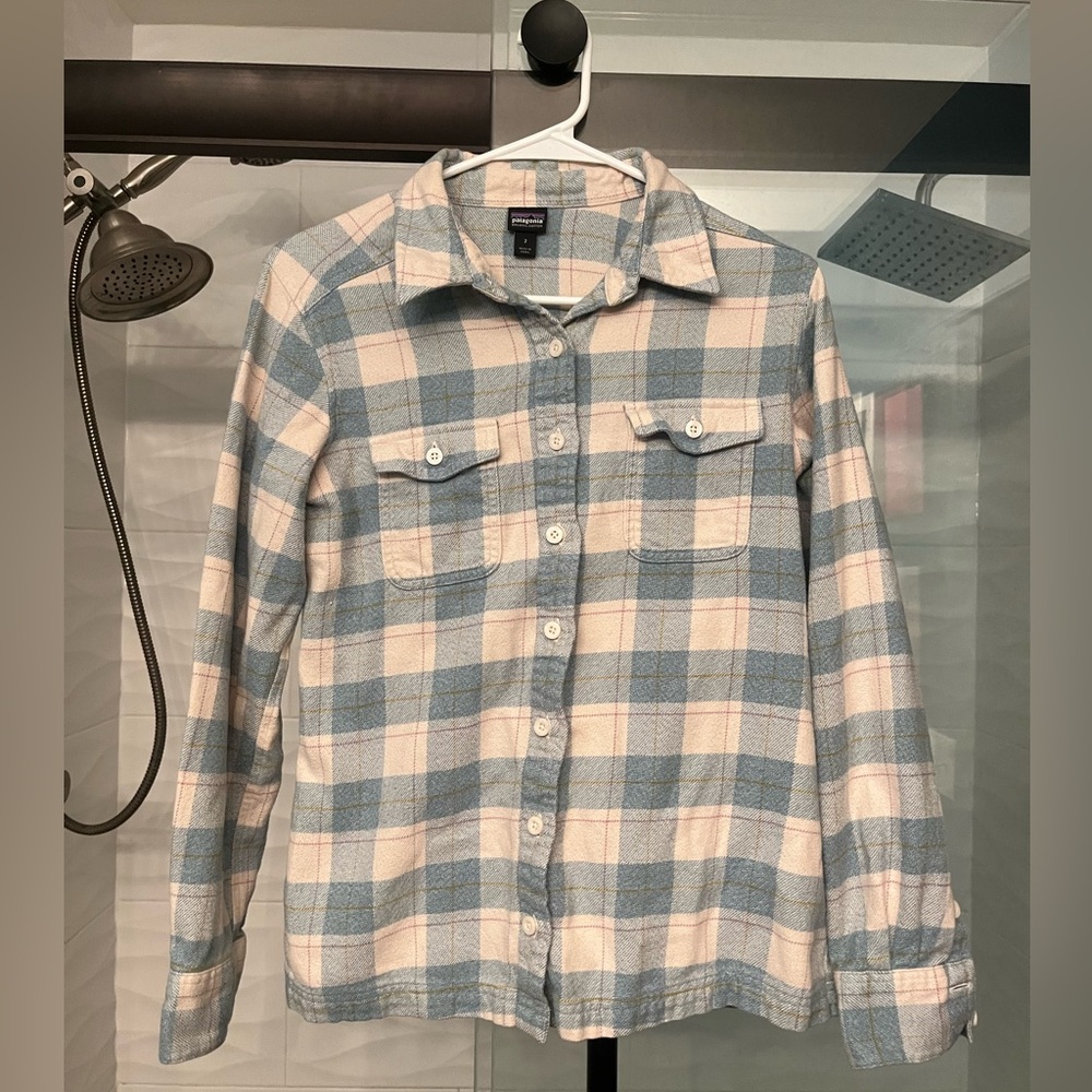 Patagonia Cream and Blue Flannel button up shirt